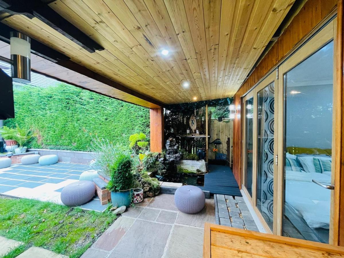 Tropical Style House Near Newcastle City Centre Exterior photo